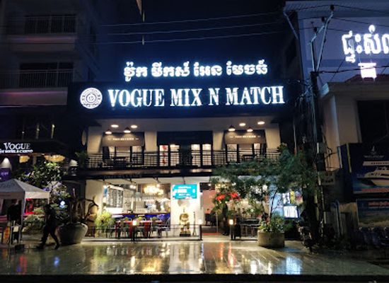 cambodia/sihanoukville/serendipity-beach/bar/vogue-mix-n-match