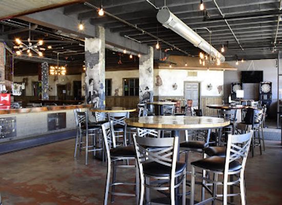 wyoming/natrona-county/bar/the-gaslight-social