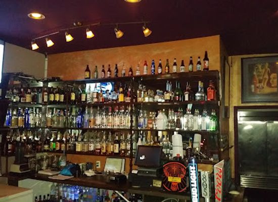 california/santa-clarita/bar/shooters-bar-billiards-mechanical-bull