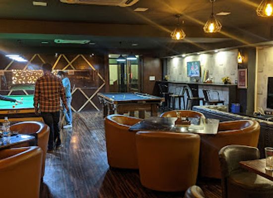 india/rajasthan/bar/hangout-the-cocktail-room