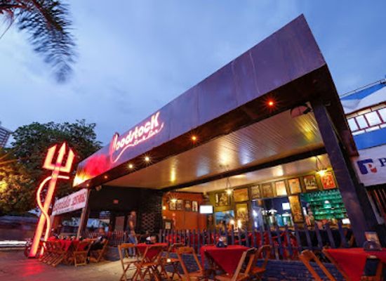 brazil/north-region/bar/woodstock-rock-bar