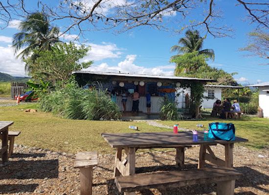 jamaica/yallahs-valley/bar/the-longboarder-bar-grill