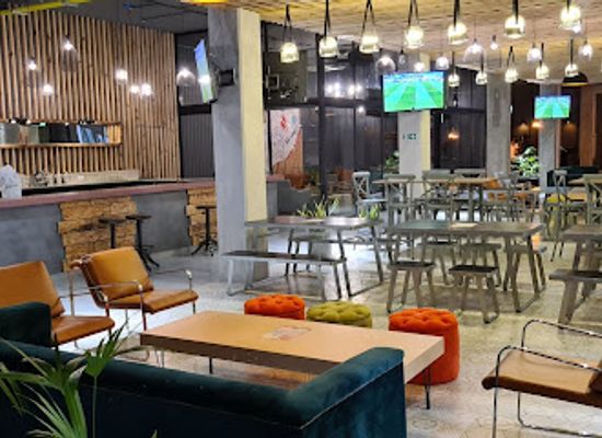 mauritius/flacq/bar/strike-city-flacq