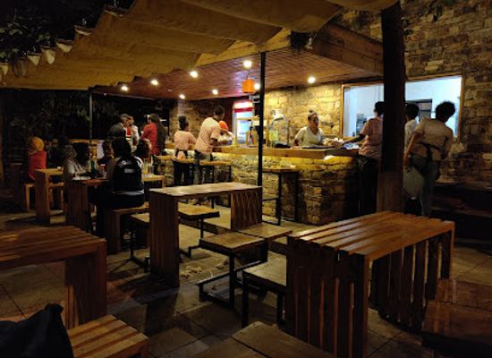 ethiopia/axum/bar/kuda-juice-and-pizzeria