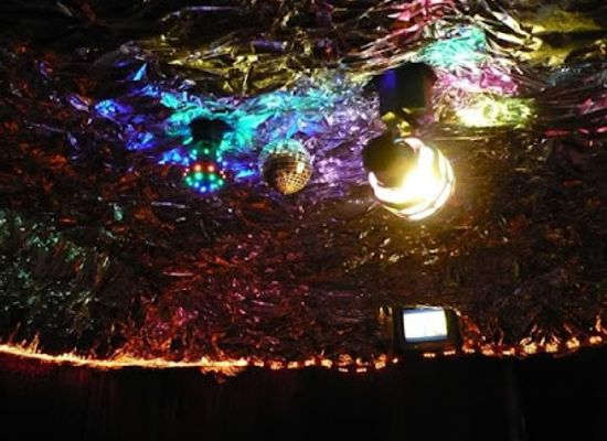 bolivia/madidi-national-park/bar/tronkito-s-pub-disco-karaoke