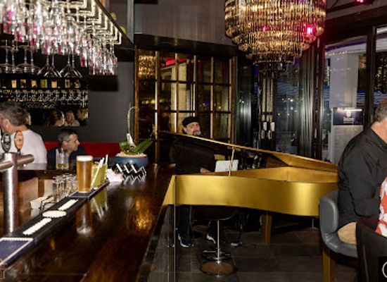 australia/gold-coast/broadbeach/bar/the-vault-bar-tapas