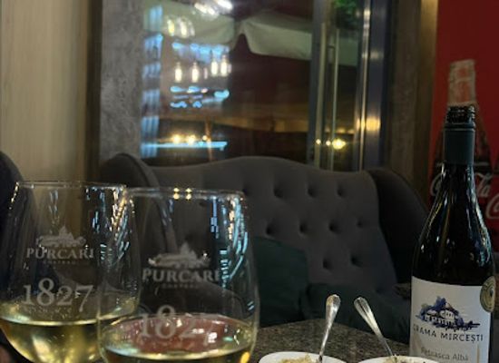 moldova/ungheni-county/bar/feliz-wine-bar