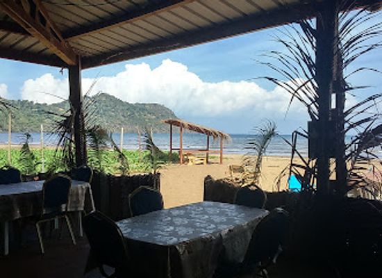 mayotte/acoua/bar/restaurant-la-marine