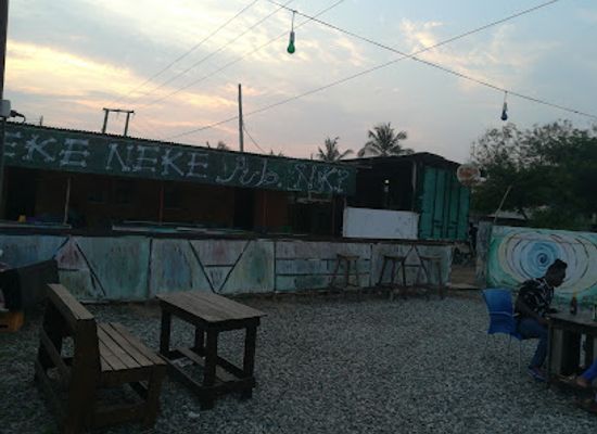 ghana/kokrobite/bar/nekeneke-pub