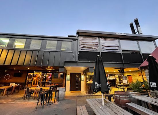 new-zealand/wanaka/bar/muttonbird