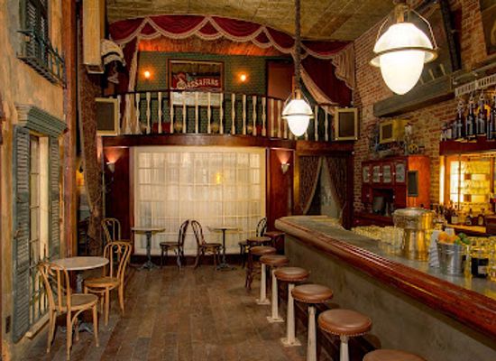 california/hollywood/hollywood-hills/bar/sassafras-saloon