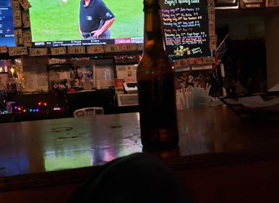 west-virginia/mountaineer-country/bar/bugsys