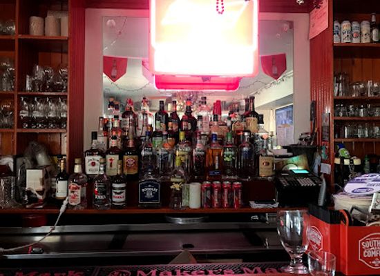 missouri/st-louis/soulard/bar/historic-crossroads