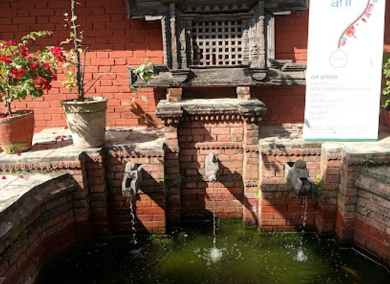 nepal/patan/bangalamukhi-temple/bar/black-pepper-cafe-pub