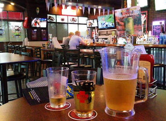 utah/snowbird/bar/canyons-edge-pub