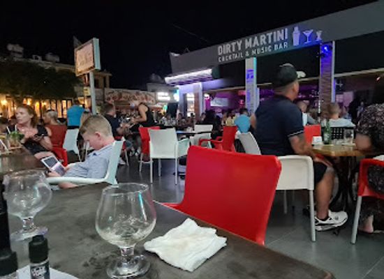 cyprus/coral-bay/bar/dirty-martini-cyprus