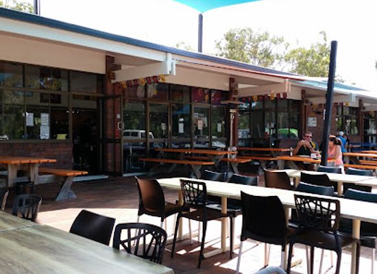 australia/fraser-coast/bar/burrum-tavern