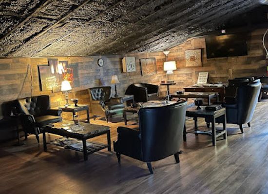 kentucky/bernheim-arboretum-and-research-forest/bar/crown-smoke-shop-cigar-lounge-shepherdsville