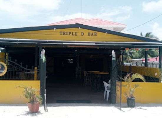 guyana/pomeroon-supenaam/bar/triple-d-s-bamboo-bar