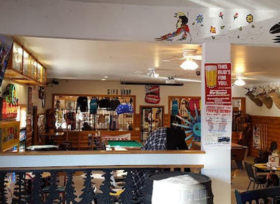 wisconsin/menominee-reservation/bar/war-bonnet-bar-grill-and-native-gifts