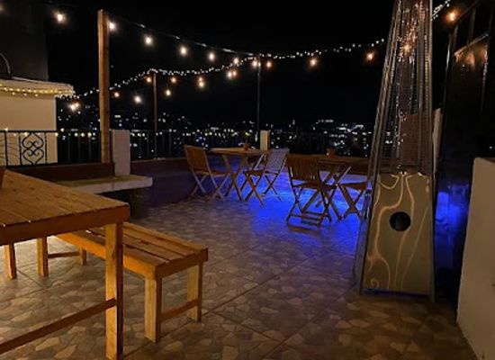 mexico/taxco/bar/besame-mucho