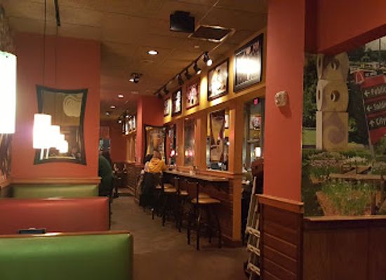 missouri/st-louis/forest-park/bar/applebee-s-grill-bar
