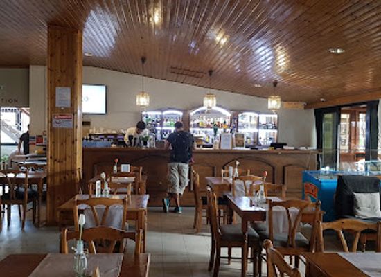 cyprus/troodos/bar/troodos-restaurant-bar
