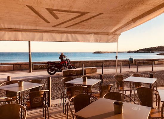 portugal/arrabida-natural-park/bar/vidal-food-and-drinks