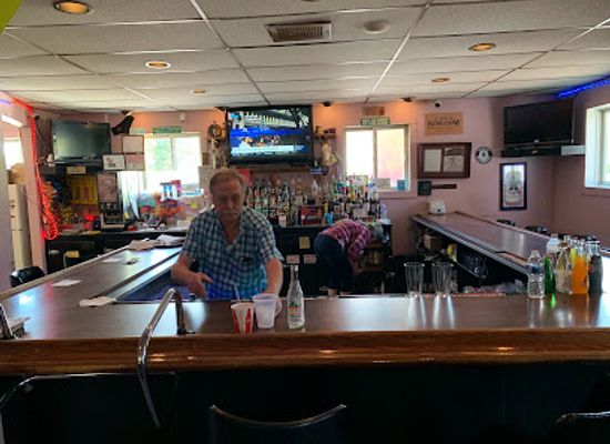 michigan/lower-peninsula/bar/gay-bar-grill