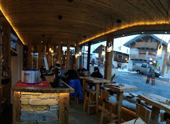 italy/livigno/bar/miwine