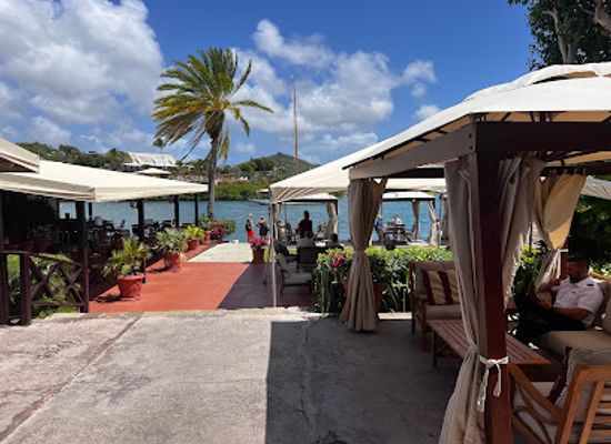 antigua-and-barbuda/nelson-s-dockyard/bar/pillars-restaurant