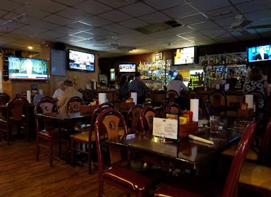 florida/tallahassee-area/bar/4th-quarter-bar-grille