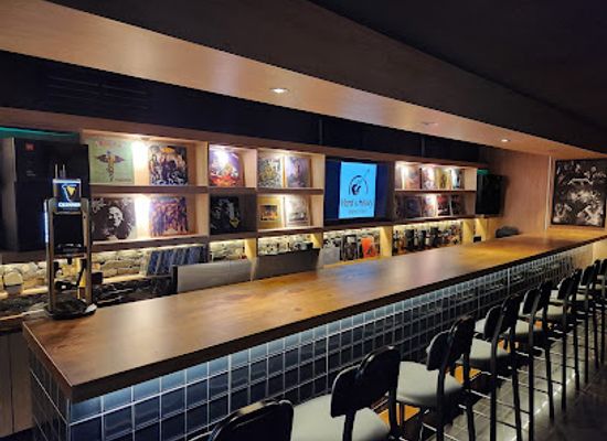 south-korea/busan/seomyeon/bar/hard-and-heavy-metal-pub