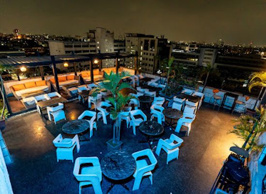 india/kolkata/bar/blue-beyond-rooftop-restobar