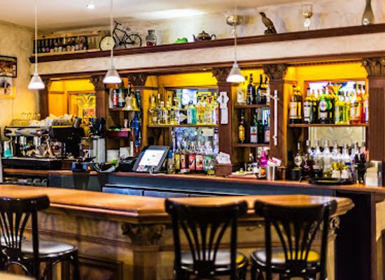 switzerland/valais/bar/britannia-pub
