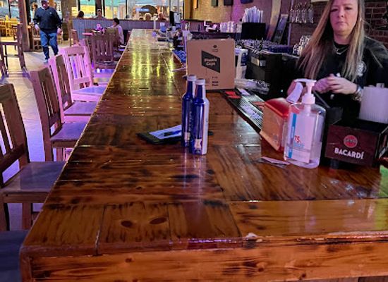 alabama/shoals/bar/flobama-restaurant