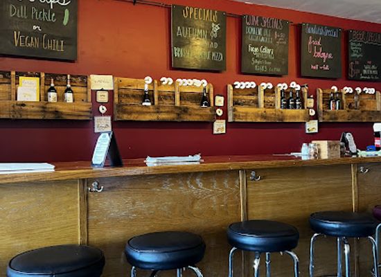 ohio/northwest-ohio/bar/calvino-s-restaurant-and-wine-bar