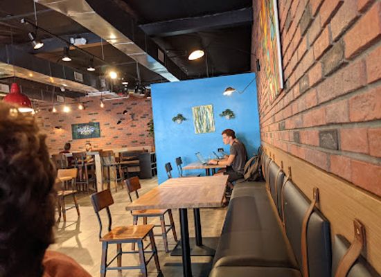 arizona/saguaro-national-park/bar/snakes-lattes-tucson