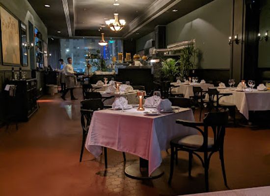 bahrain/tree-of-life/bar/beef-garden