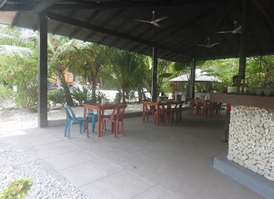 maldives/fuvahmulah-island/bar/monte-rosa