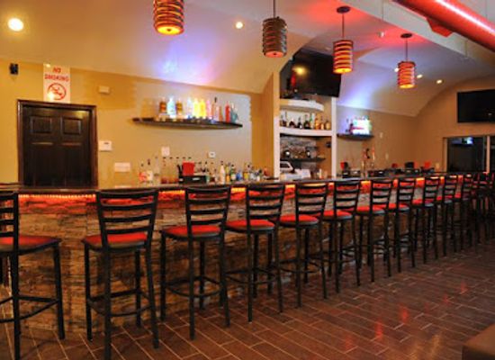indiana/gary/bar/ques-lounge