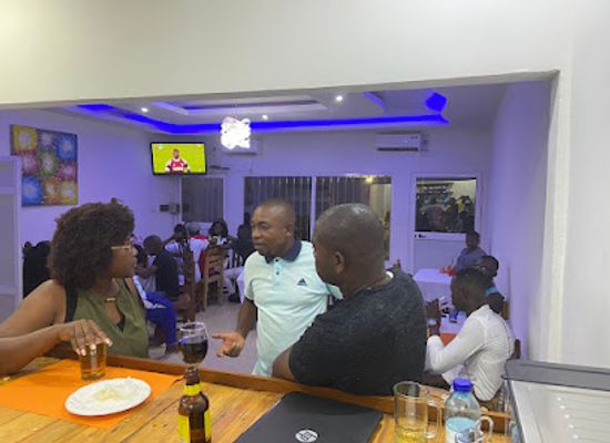 angola/kissama-national-park/bar/mamiguel
