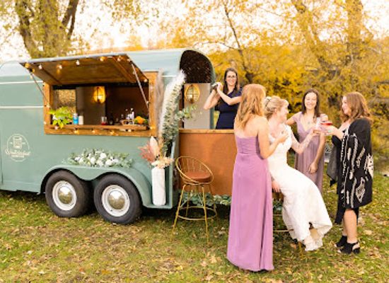 oregon/gilliam-county/bar/wanderlust-mobile-bar