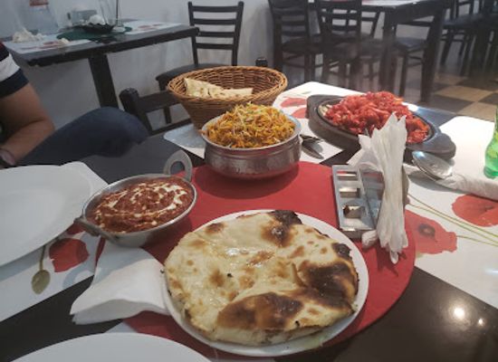 djibouti/petit-bara-desert/bar/singh-s-restaurant