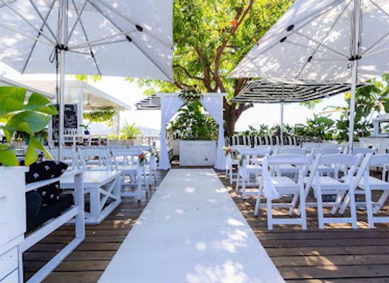 australia/the-whitsundays/bar/the-garden-bar-bistro