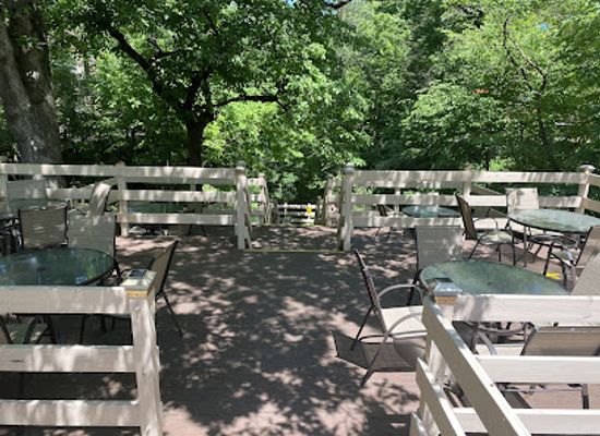 illinois/matthiessen-state-park/bar/bear-island-outdoor-bar-grill