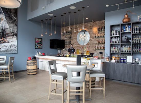 colorado/elk-mountains/bar/marble-distilling-the-distillery-inn