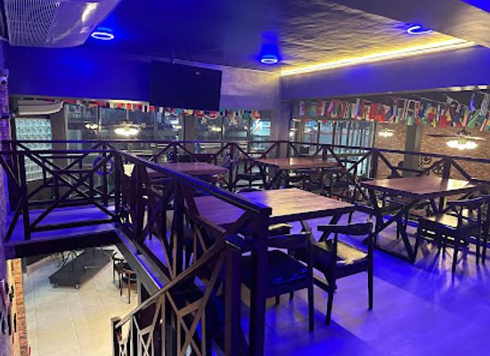 suriname/paramaribo-district/bar/esquina-bar-restaurant