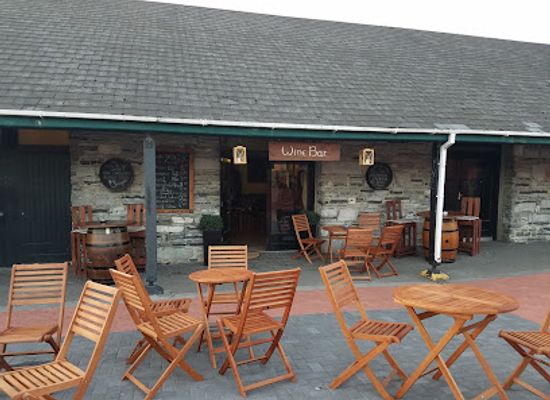 ireland/the-kerry-way/bar/curious-cat-wine-bar