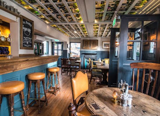 united-kingdom/cambridgeshire/bar/the-petersfield